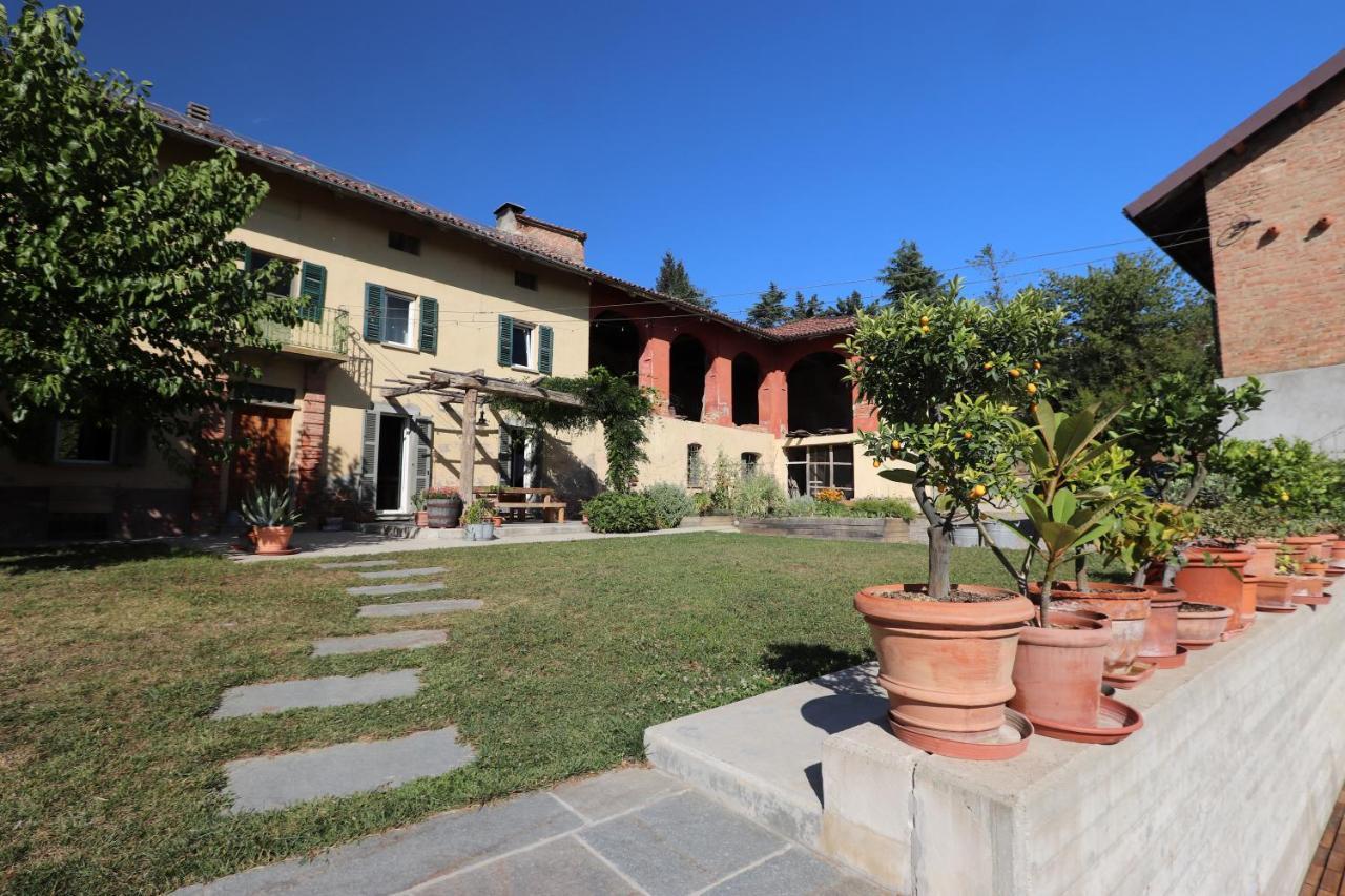 B&B Tricudai Agliano Terme Dış mekan fotoğraf